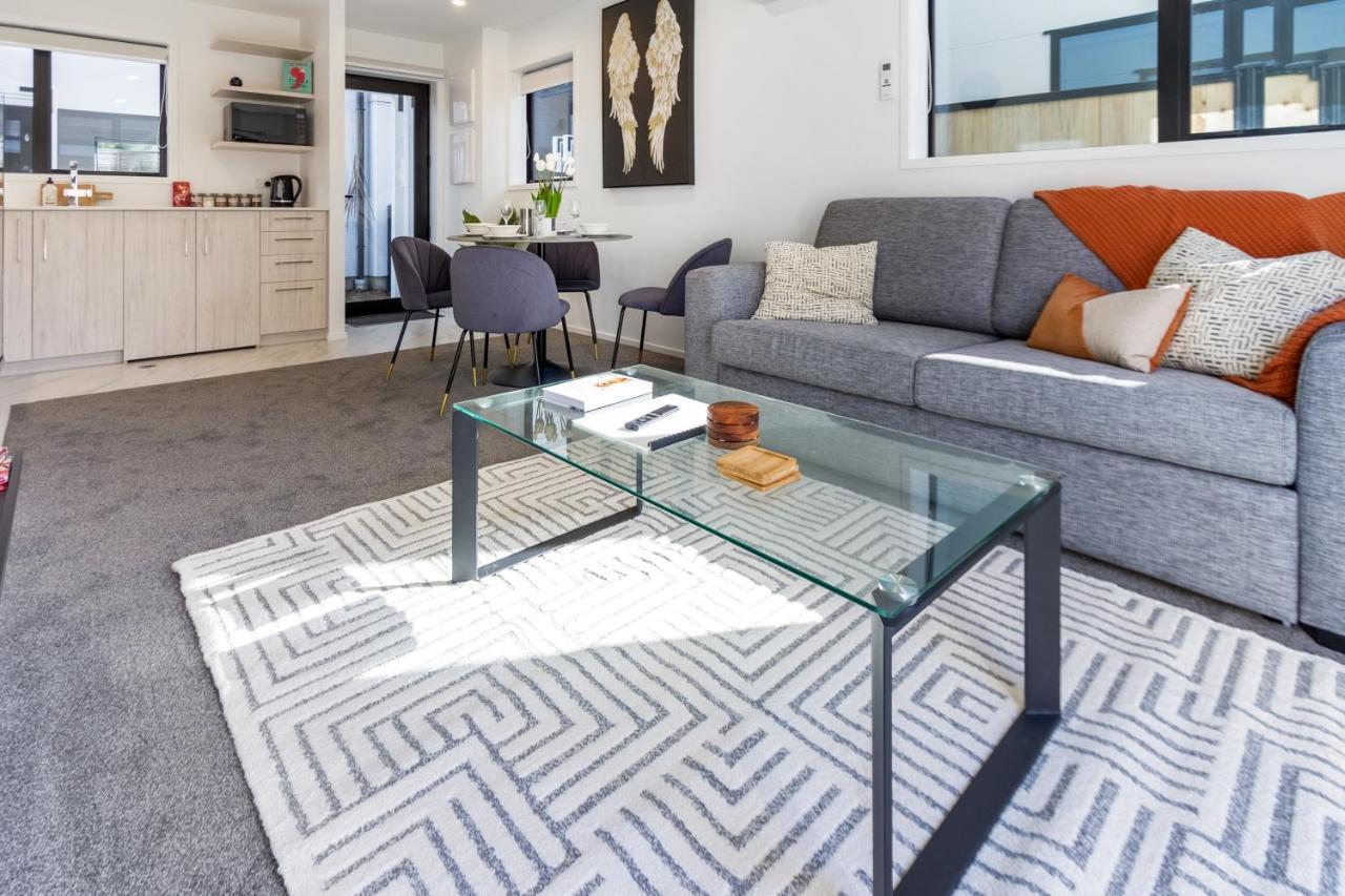 Central City Awaits 2 Bed 2 Bath With Carpark 基督城 外观 照片