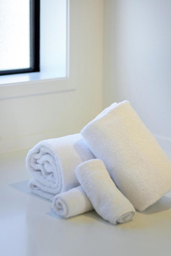 Central City Awaits 2 Bed 2 Bath With Carpark 基督城 外观 照片